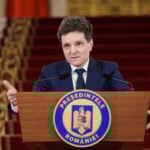 Nicușor Dan Peter Magyar