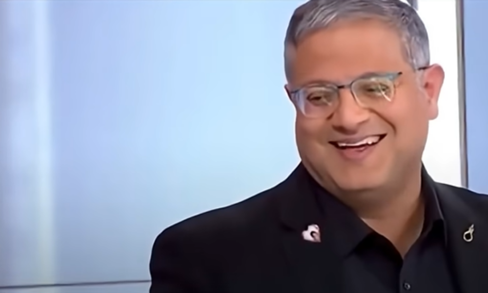 Un ministru israelian zâmbește când i se sugerează folosirea unei bombe atomice în Iran