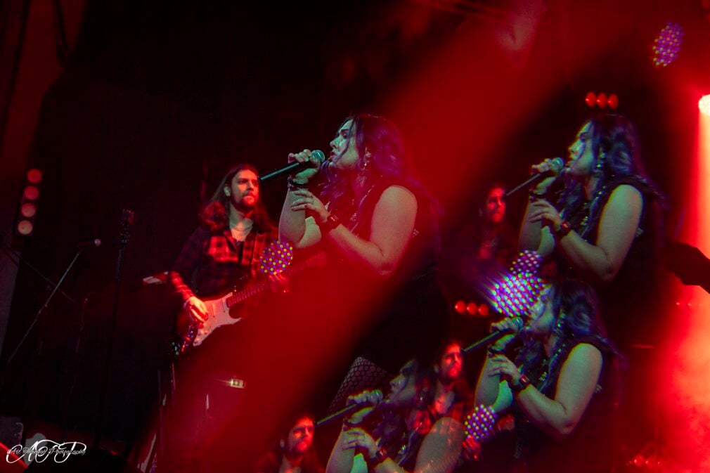 The Strizzers dă voce autenticității cu „De ajuns”, primul single în limba română al trupei