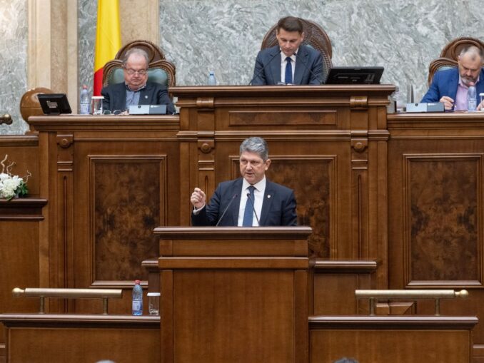 O asociație pro-LGBTQ+ „a săpat” un demnitar român care viza o poziție importantă în UE