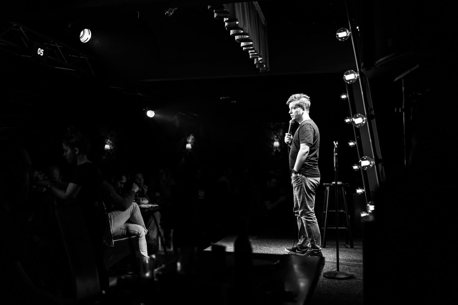 Toma Alexandru în timpul unui spectacol FOTO Arhivă personală