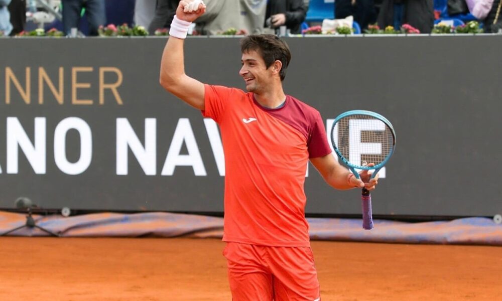 De la agonie la extaz la Țiriac Open: Navone salvează meciul și joacă finala
