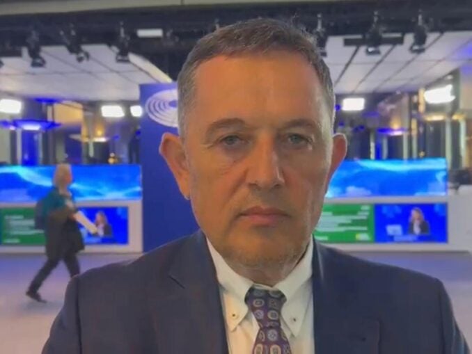 „Nu vom mai accepta să fim o rudă săracă a politicii”. A negociat AUR cu PNL? – INTERVIU VIDEO