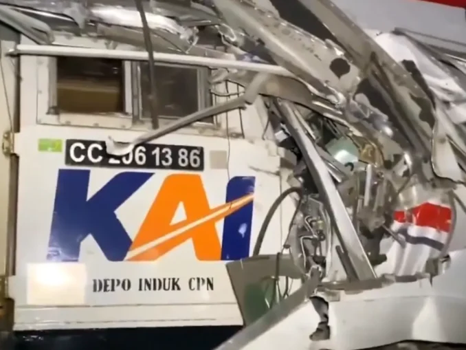 VIDEO Accident feroviar. 14 morți și 84 de răniți
