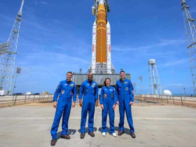 VIDEO Moment istoric: Astronauții Artemis II, la un pas de Lună
