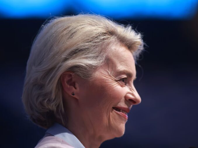 Comisia Europeană deschide robinetul cu bani și pentru români. Deblocare istorică de 600 mil. Euro