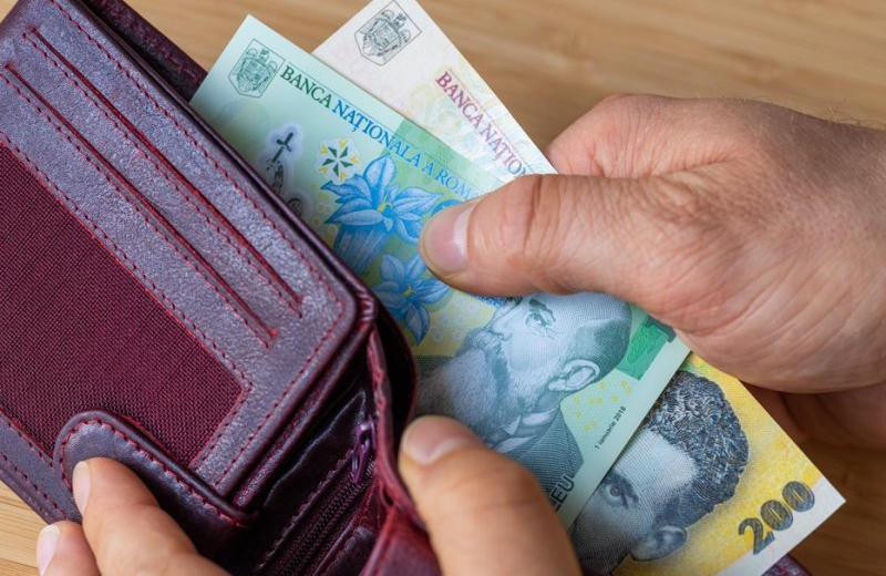 Guvernul pregătește reguli mai accesibile pentru insolvența persoanelor fizice