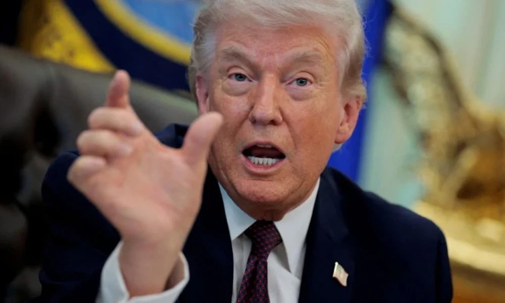 Trump revine: Mă gândesc să arunc totul în aer și să preiau controlul asupra petrolului