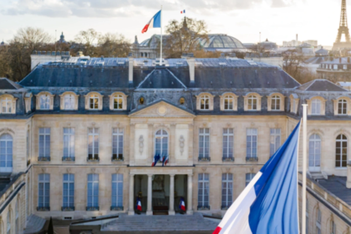 Ancheta de la Palatul Élysée, oprită de imunitatea lui Macron