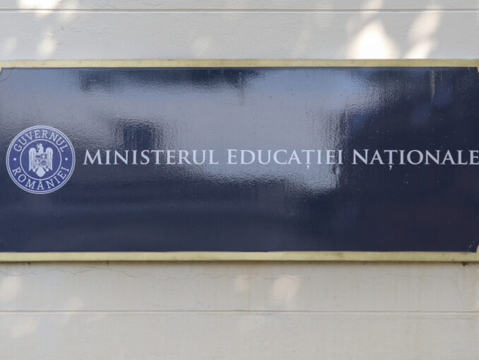 Sindicaliștii cer banii câștigați în instanță: „Ministerul blochează plățile ilegal”