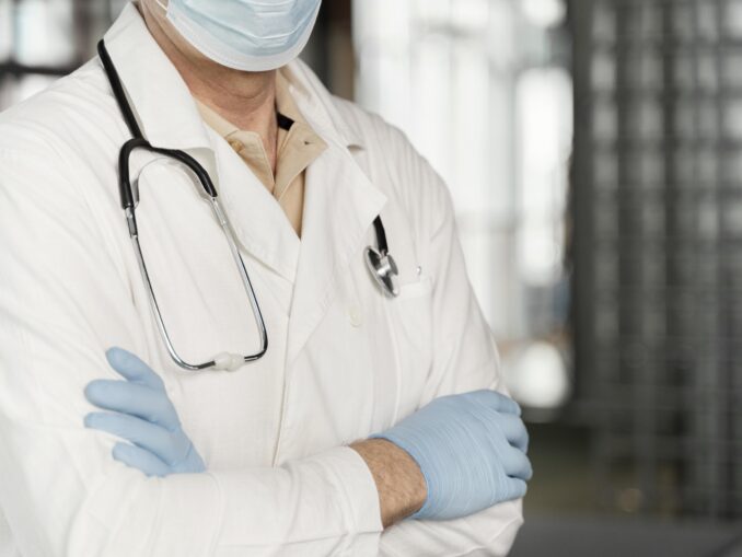 Dosarul Sfântul Pantelimon. Patru medici și o asistentă au fost puși oficial sub acuzare
