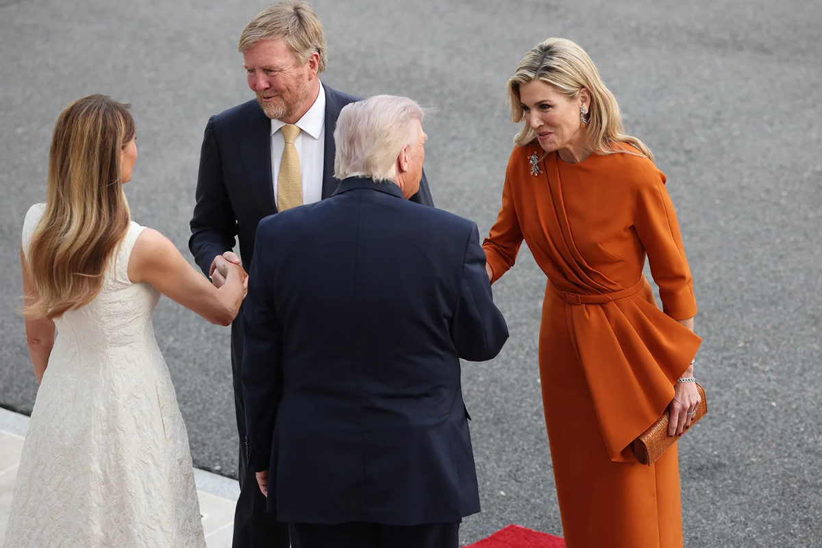 Melania Trump, apariție de lux la Washington. Cât a costat rochia purtată la întâlnirea cu Regele Olandei