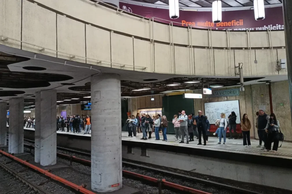 Nouă zi de probleme la Metrorex. Circulație îngreunată pe ruta Arghezi – Pipera