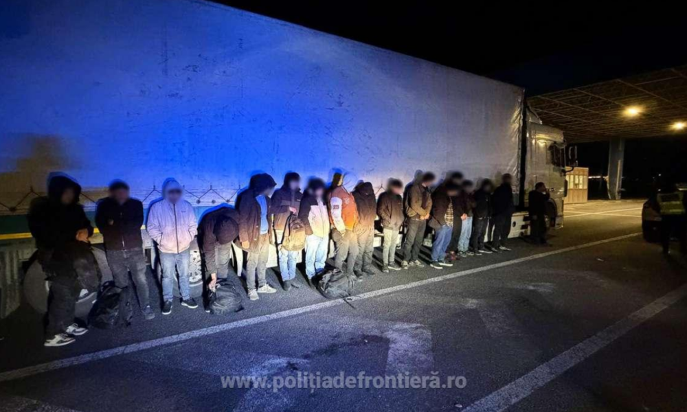 Nou transport cu migranți descoperit la vamă VIDEO