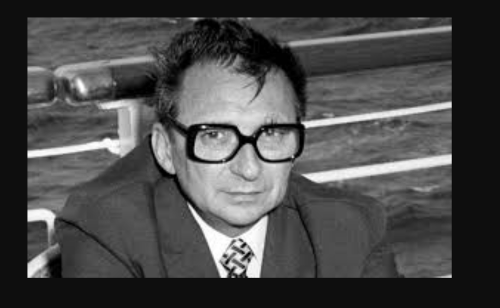 Priviri curioase în dosarele Securităţii (V): Afaceri misterioase în exterior?