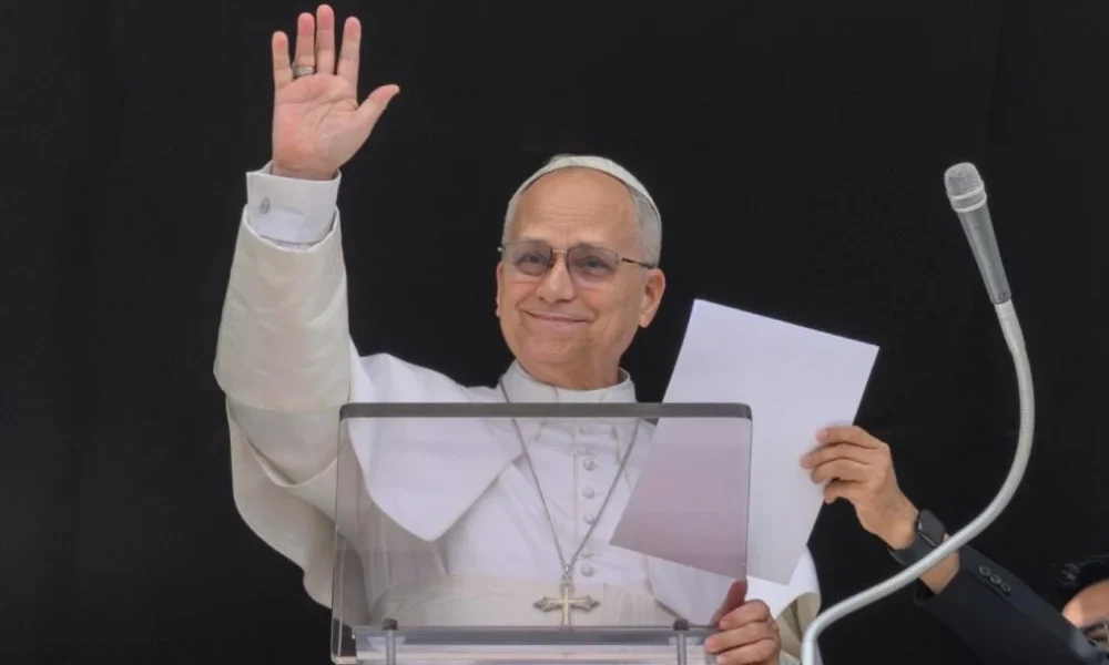 Papa a ajuns în Camerun: „Lanțurile corupției trebuie rupte”