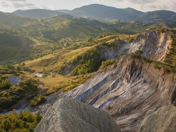 Geoparcurile UNESCO: Dezvoltare fără restricții pentru comunitățile locale