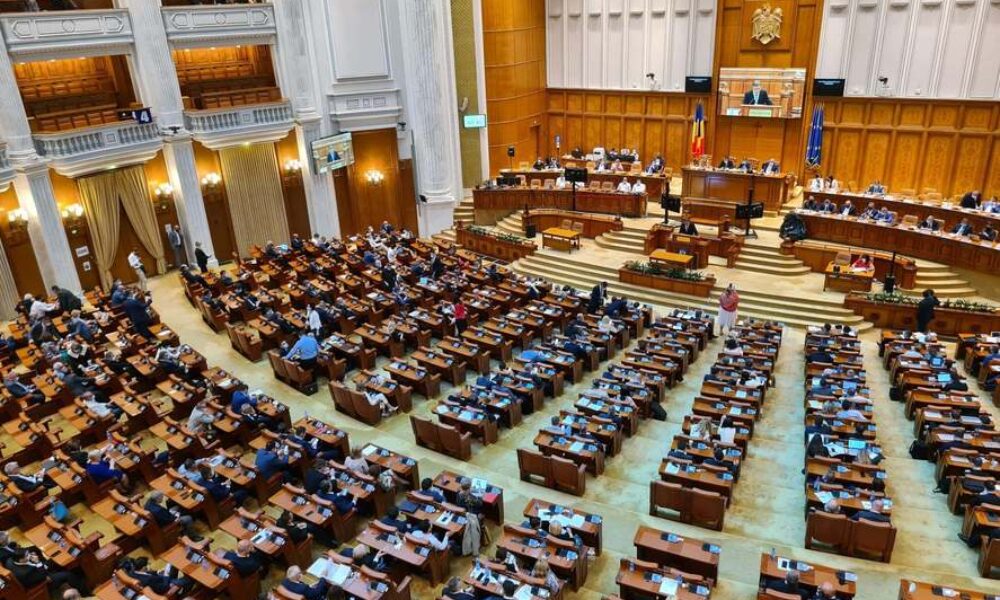 Vot decisiv în Parlament: Divorțații își pot păstra numele dobândit în timpul căsătoriei