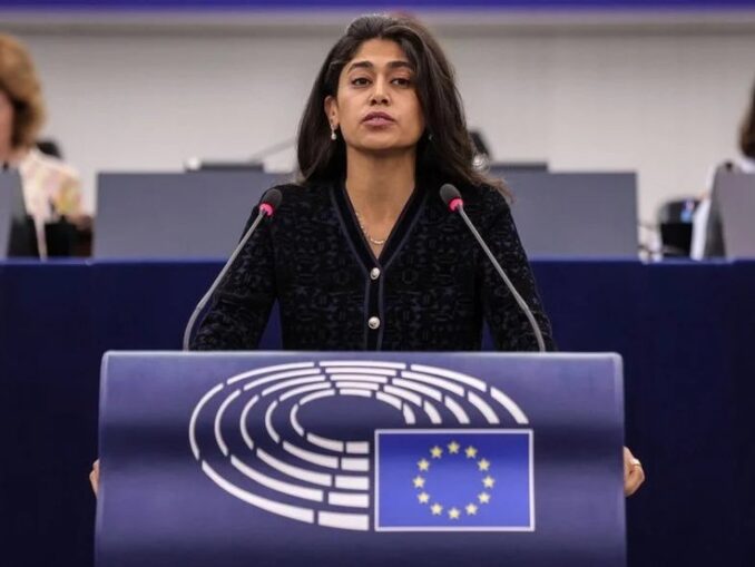 Eurodeputata franceză Rima Hassan, reţinută pentru „apologie a terorismului”