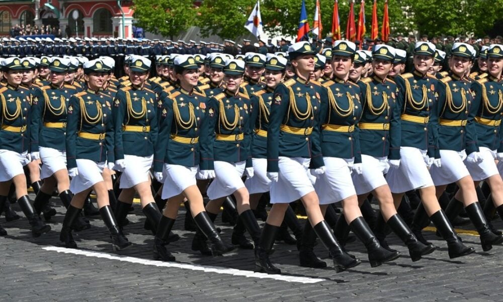 Paradă în Rusia: Aniversare fără blindate