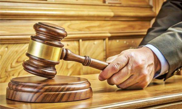 ÎCCJ dă cu ciocanul în masă pentru firmele care au de recuperat TVA