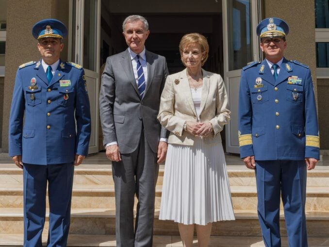 Vizită regală la Colegiul Național Militar din Alba Iulia. Discuții despre educație și leadership