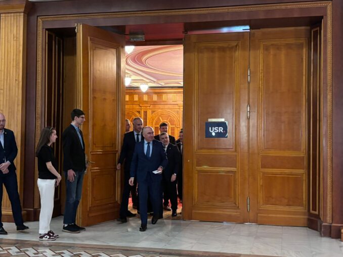 PNL va ieși la moțiune din sală în semn de protest față de „monstruoasa Coaliție PSD-AUR”