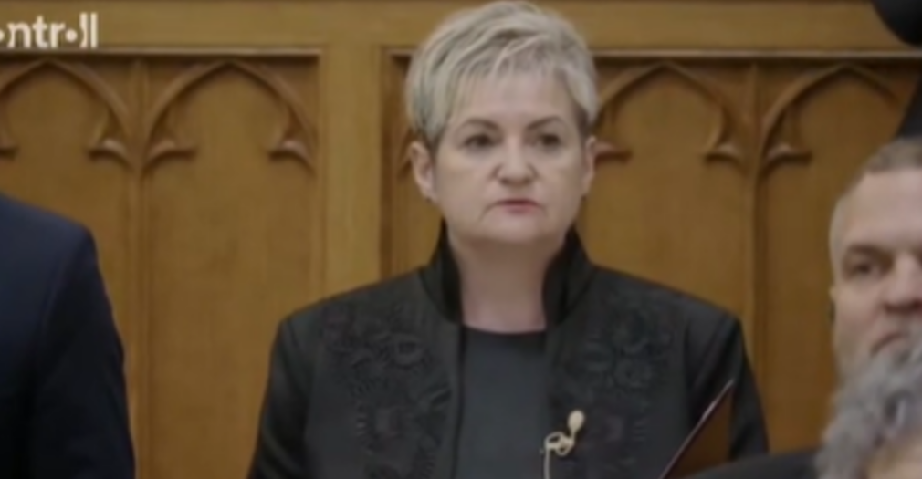 „Ce ar face șovinii la noi?”. Reacție din UDMR, după ce o deputată din Ungaria a depus jurământul în română