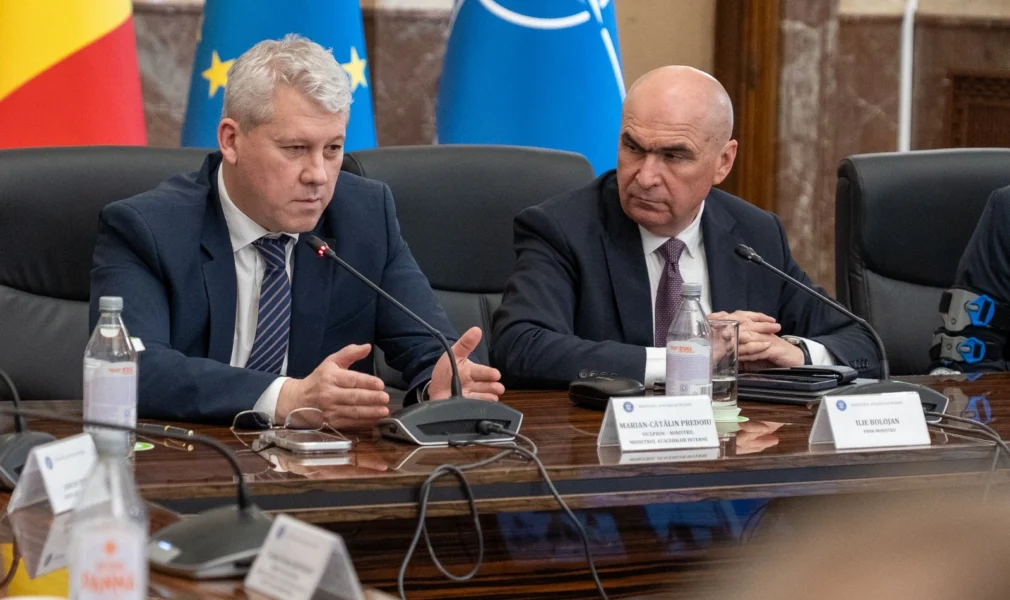 5.300 de proiecte finanțate din PNRR, analizate de Bolojan cu prefecții