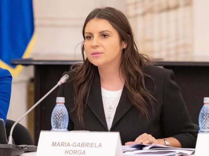PSD, acuzat că tergiversează proiectul pentru interdicția cumulării pensiei cu salariul