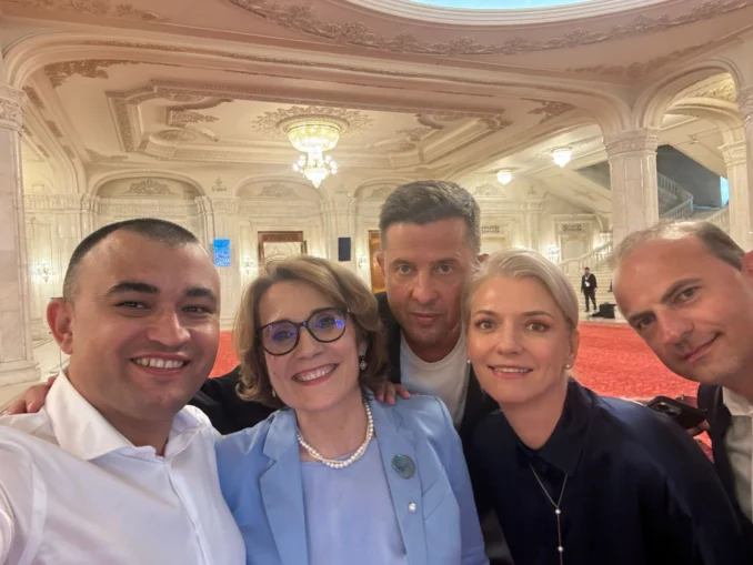 Ce îi recomandă pe șefii PNL care nu vor în opoziție