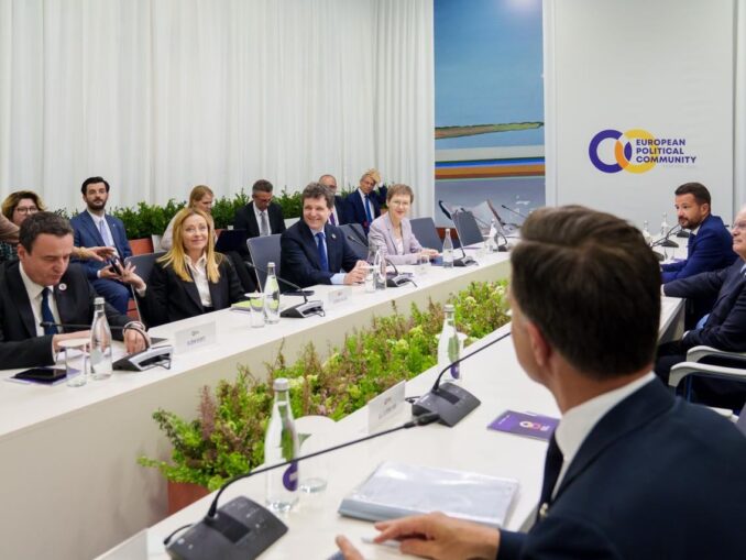 Nicușor Dan despre retragerea soldaților americani din Europa: Nu e o surpriză