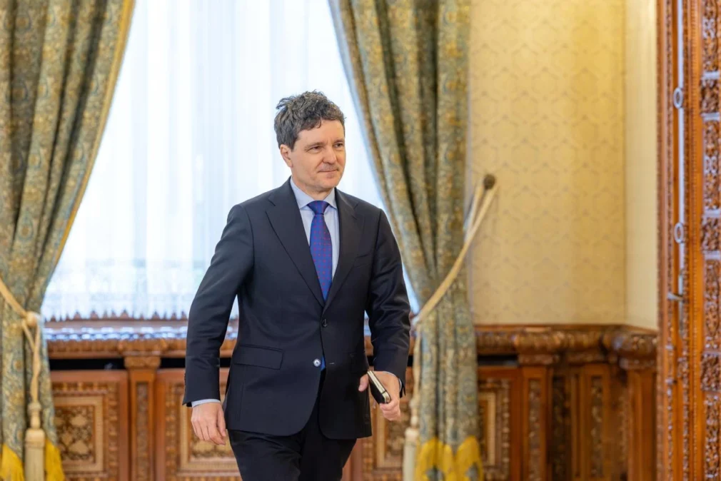 EXPLAINER Nicușor Dan a desemnat un nou premier. Ce pași urmează și cât de plauzibil e scenariul anticipatelor