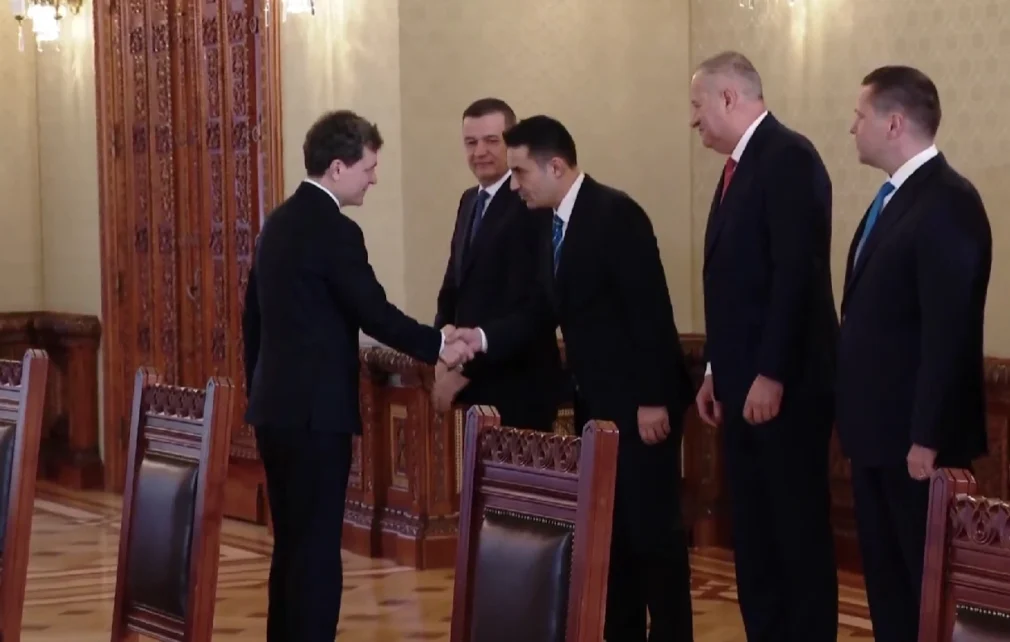 Formarea Guvernului, ruleta rusească. „Nici PSD, nici președintele nu ar mai face asta dacă ar da timpul înapoi” SURSE