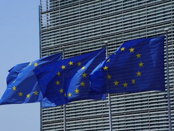 UE deschide calea pentru deportarea migranților în centre din afara blocului comunitar