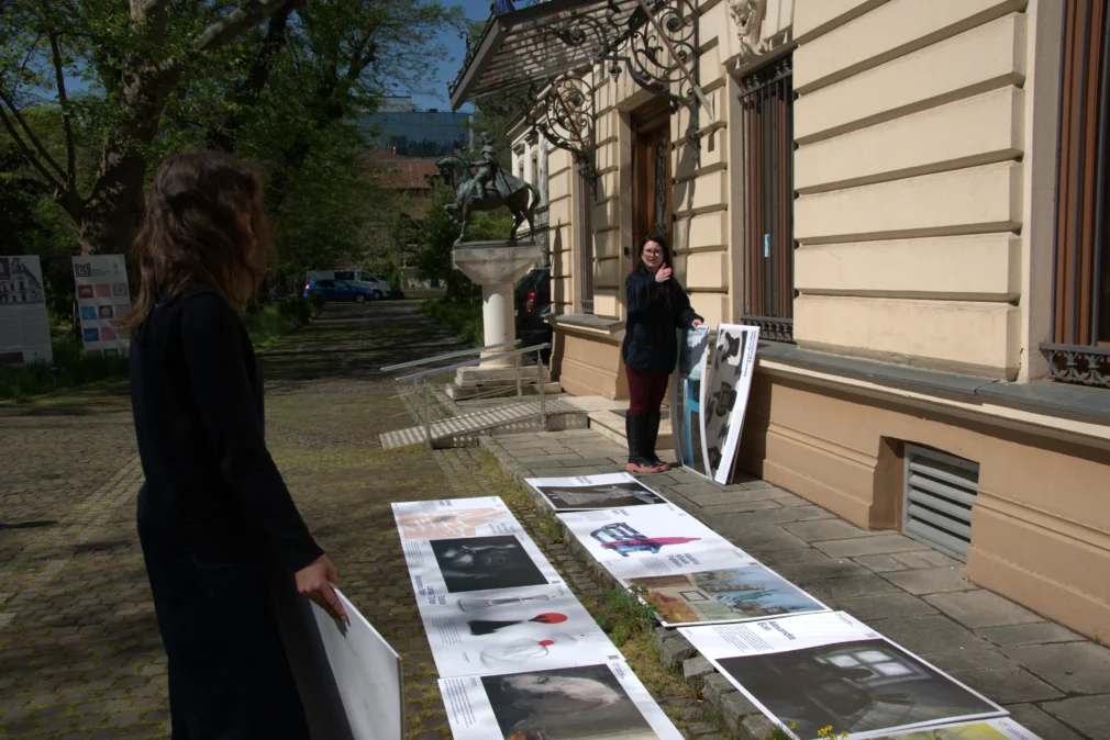 Expoziția care unește generații