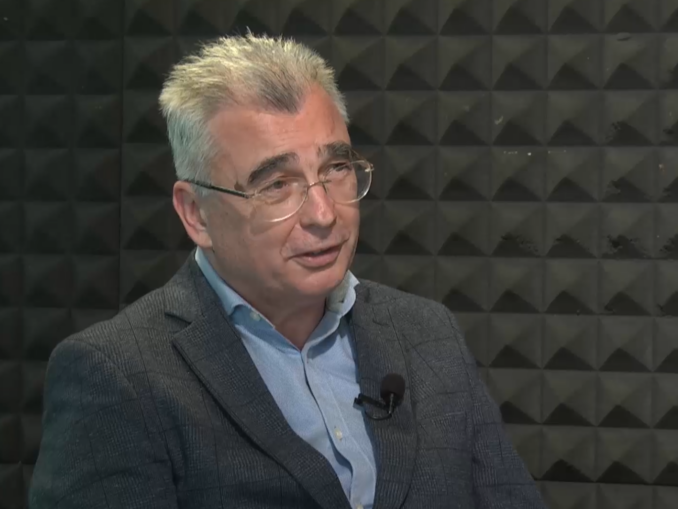 Peiu acuză Guvernul Bolojan de favoritism după contractul uriaș dat către Digi: Un miliard pentru un concitadin al premierului