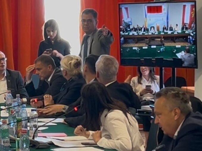 UPDATE VIDEO Scandal în Senat pe OUG SAFE. Ordonanța, aprobată în plen