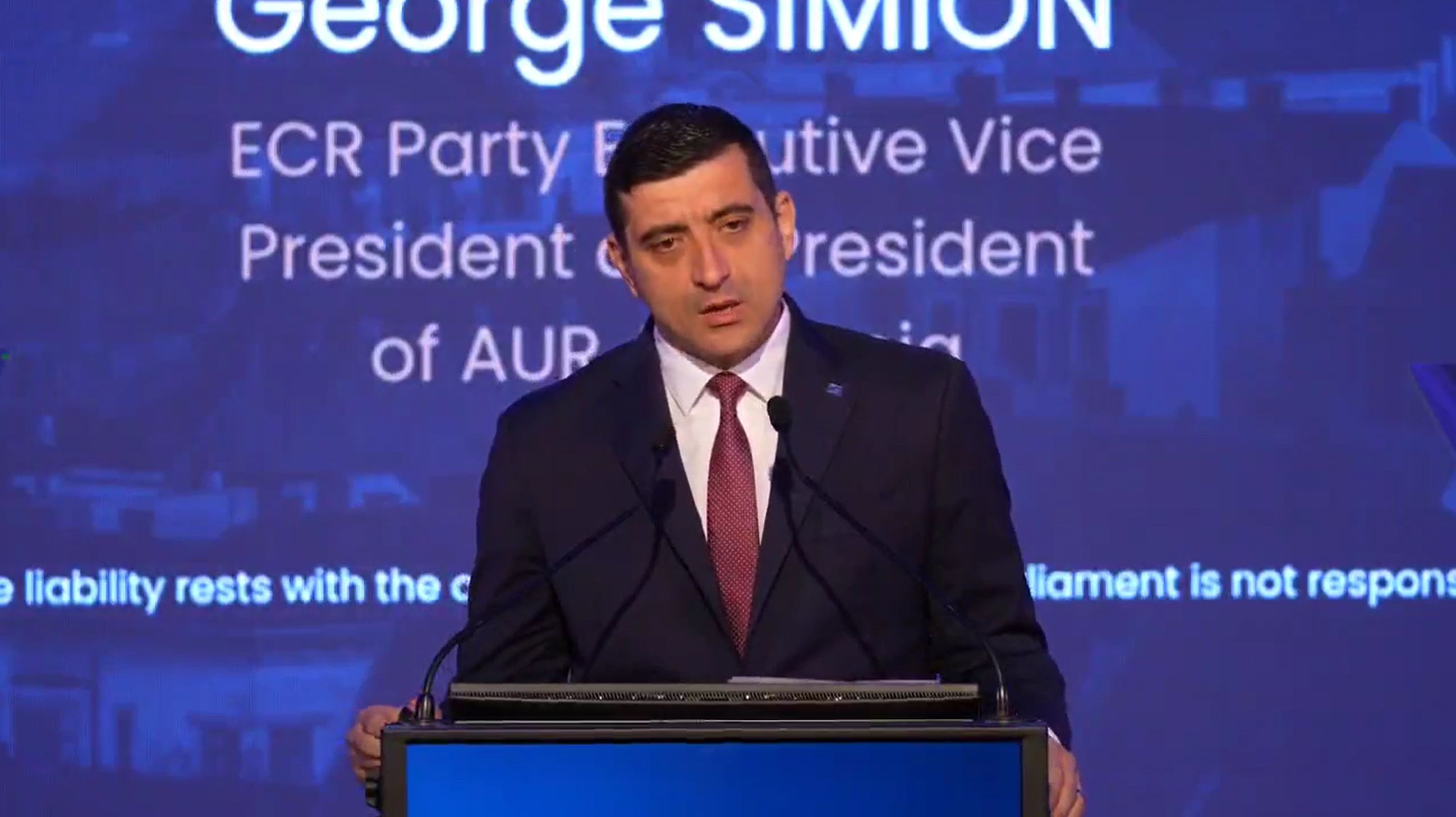 George Simion și discursul său antieuropean, rostit în fața unui trimis MAGA la Cluj – OPINIE