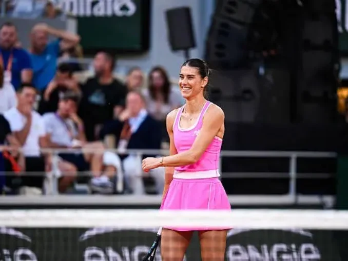 Sorana Cîrstea, în turul trei la Roland Garros