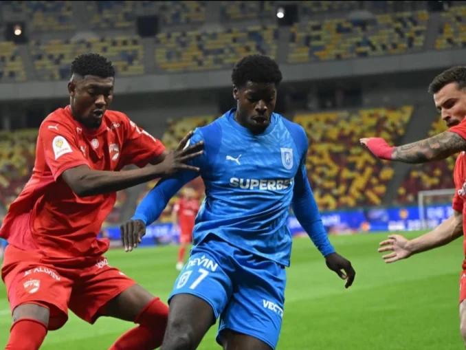 Craiova o învinge pe Dinamo și mai face un pas către titlu
