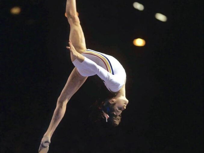 FOTO-VIDEO Nadia Comăneci, „Zeița de la Montreal”, la 50 de ani de la perfecțiune. România o celebrează printr-o distincție oficială