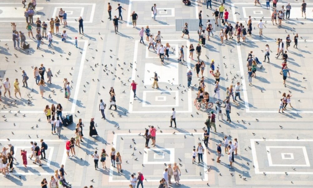 Eurostat: România pierde populație în ritm alarmant și îmbătrânește mai rapid decât aproape toată Europa