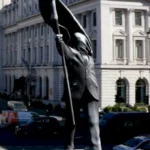 Banksy, Londra, statuie, artă stradală