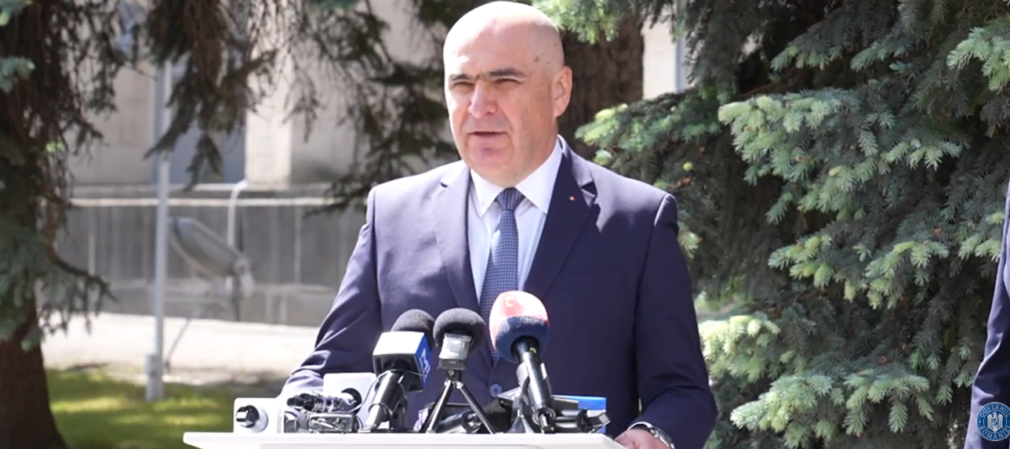 De ce nu se revoltă parlamentarii?