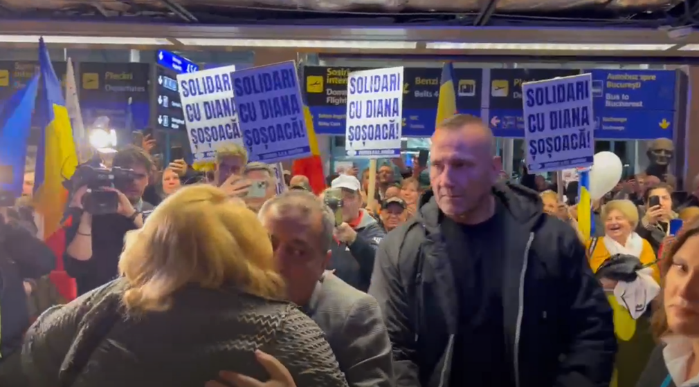 Susținătorii Dianei Șoșoacă au blocat parte din Aeroportul Otopeni
