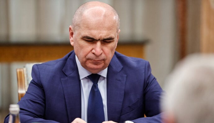 Cum arată în teren mult hulita reformă din administrație. Ce spun primarii și șefii de CJ care au concediat oameni