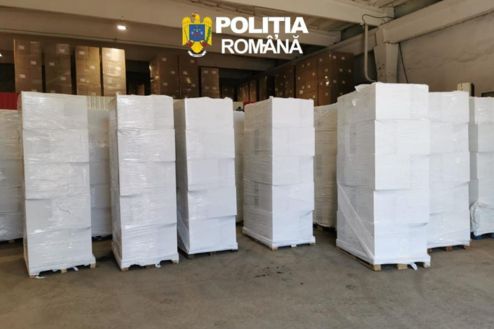 Camion plin cu țigări de contrabandă. Captură de un milion de euro