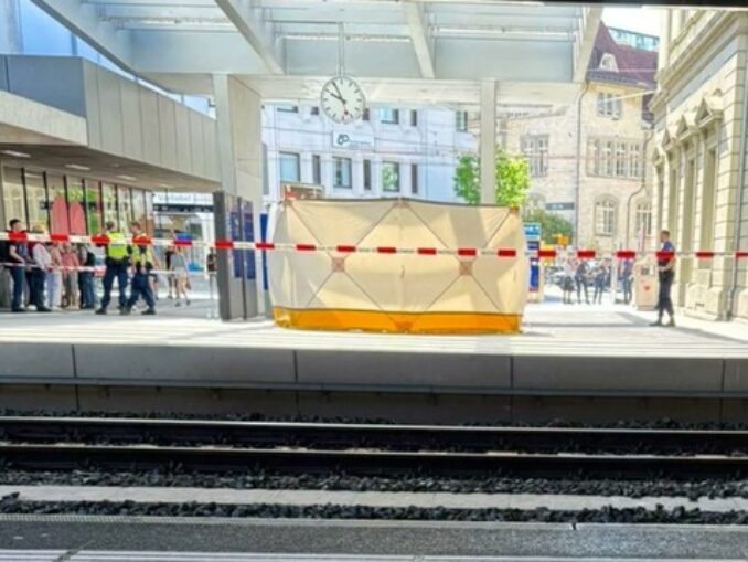 Atac în gara din Winterthur, Elveția. Trei persoane rănite, suspectul a fost arestat VIDEO