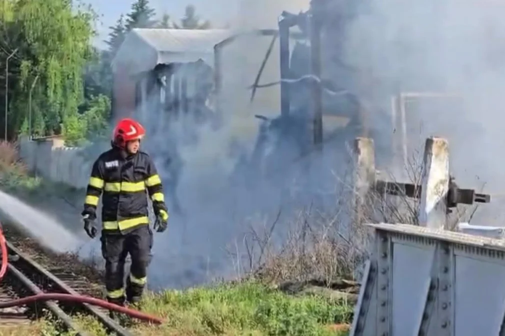 VIDEO Incendiu puternic în Buzău